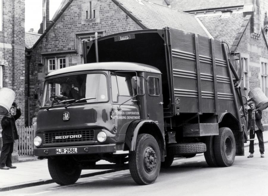 Bedford TK Lacre Packmaster Refuse Truck '1972